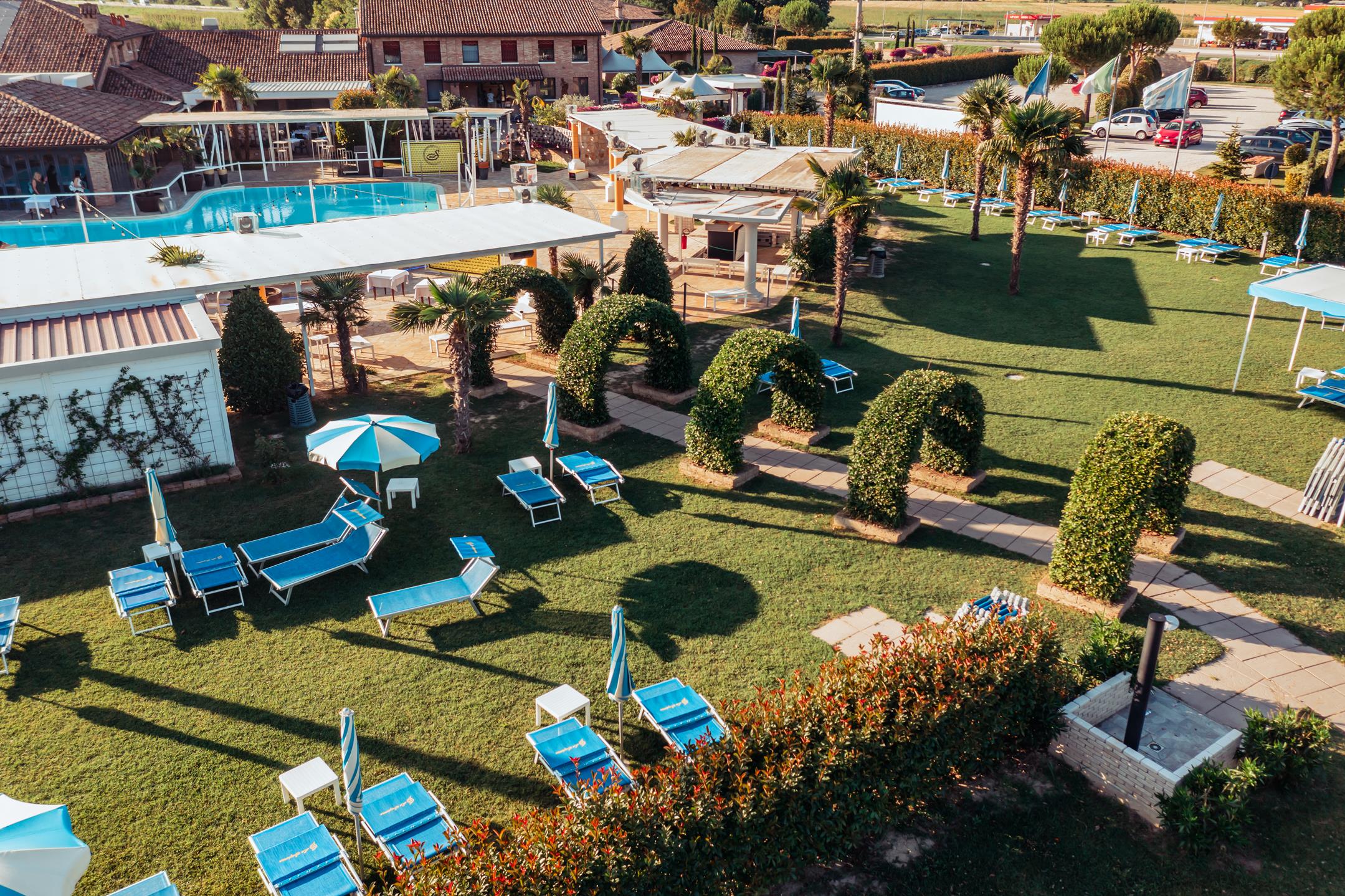 Estate in Piscina: Divertimento e Relax alle piscine de La Sapienza